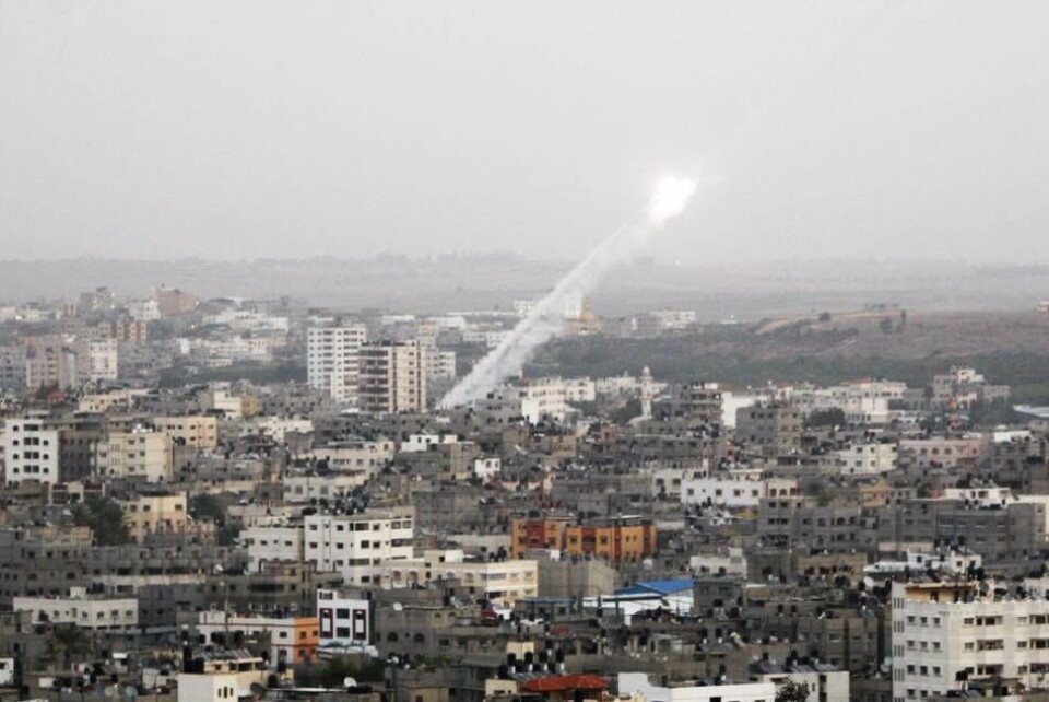 Israels ambition att undvika att civila drabbas försvåras av det faktum att Hamas använder skolor, sjukhus och moskéer som avfyrningsramper för raketer – vilka därmed också blir mål för Israels beskjutning, påpekar Christina Toledano Åsbrink. Israels ambition att undvika att civila drabbas försvåras av det faktum att Hamas använder skolor, sjukhus och moskéer som avfyrningsramper för raketer – vilka därmed också blir mål för Israels beskjutning, påpekar Christina Toledano Åsbrink.