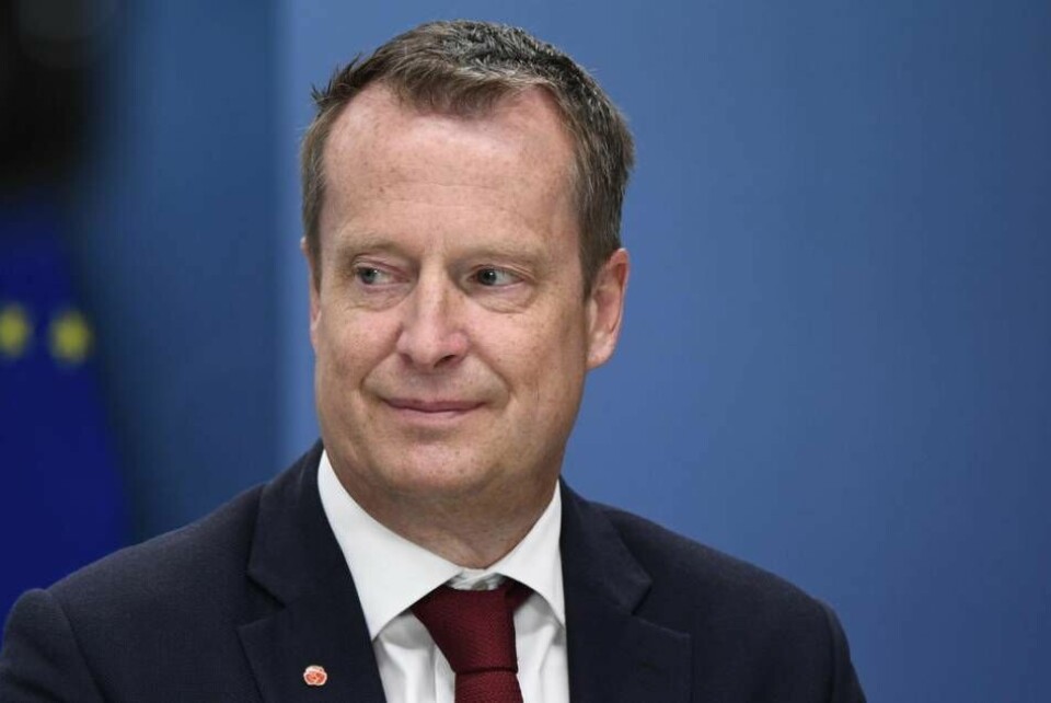 Migrationsminister Anders Ygemans (S) utspel om max antal utomnordiska personer per bostadsområde har mötts av kritik. Foto: Lars Schröder/TT