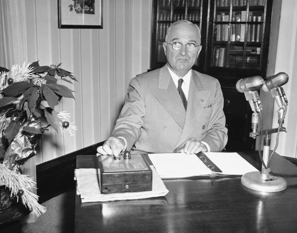 President Harry S Truman vid skrivbordet sitt hem 1949. Foto: Henry Griffin/AP/TT