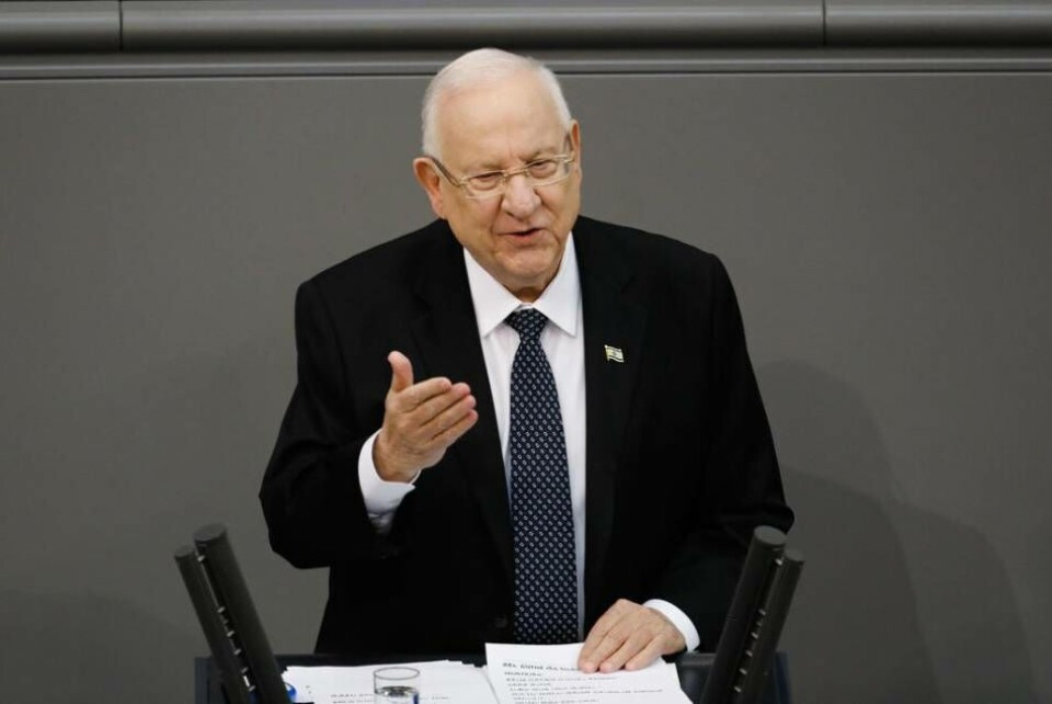”Vi delar det libanesiska folkets smärta”, skriver Israels president Reuven Rivlin på Twitter. ”Vi delar det libanesiska folkets smärta”, skriver Israels president Reuven Rivlin på Twitter.