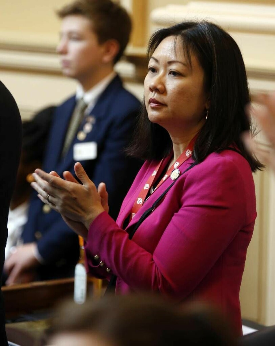 Demokratiske politikern Kathy Tran sade vid en utfrågning att abort, enligt hennes lagförslag, ska kunna beviljas fram till förlossningen. Foto: Steve Helber/AP/TT