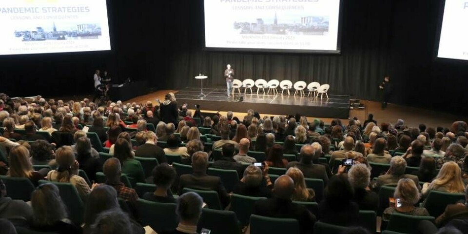 Över tusen personer samlades i Stockholm Waterfront Congress Center för att diskutera pandemihanteringen och massvaccinationen. Foto: Ingrid Byström