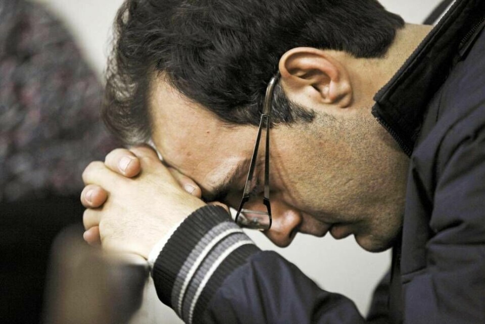 En iransk kristen i bön. Foto: Vahid Salemi/AP