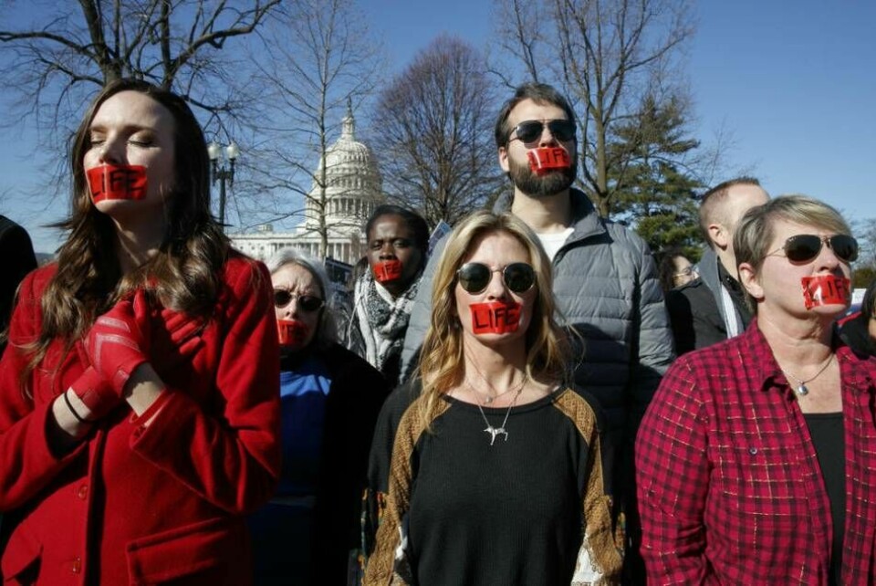 Abortmotståndare protesterar utanför Högsta domstolen i Washington DC förra året. Foto: Jacquelyn Martin/AP/TT
