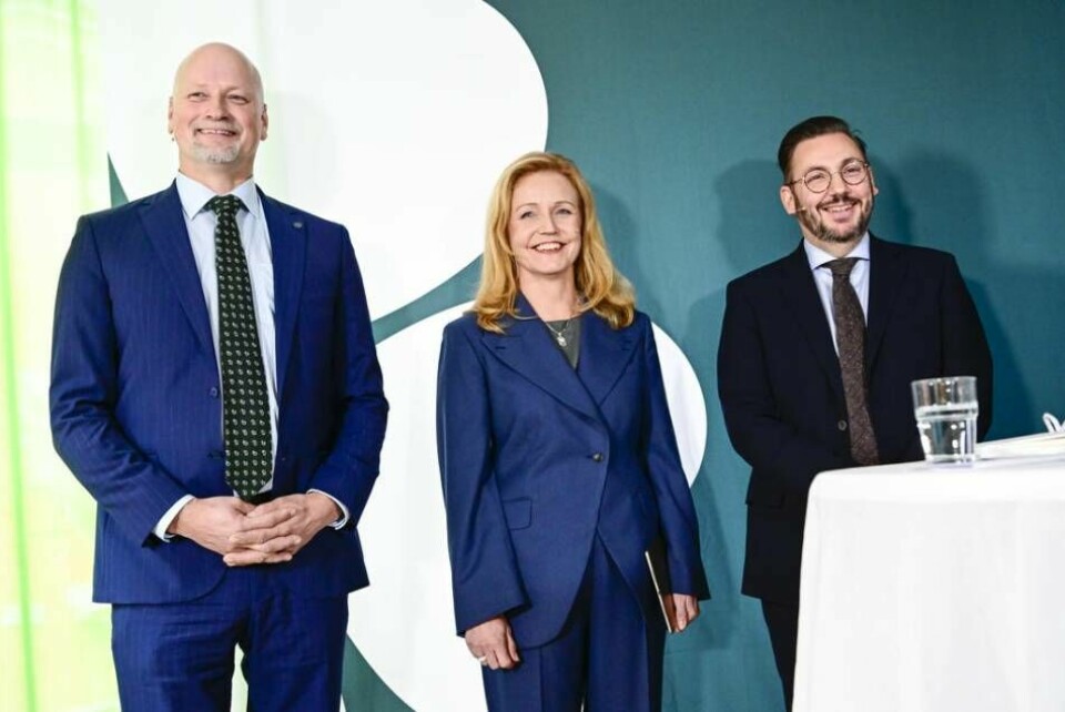 Tre personer tävlar om posten som Centerpartiets nya ledare – Daniel Bäckström, Elisabeth Thand Ringqvist och Muharrem Demirok. Foto: Jonas Ekströmer/TT