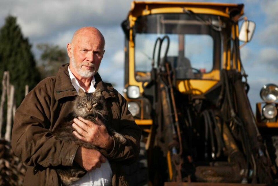 Jan Olof har vuxit upp på en bondgård och jobbat mycket med djur och traktorer. Foto: Cathrine Ringbäck