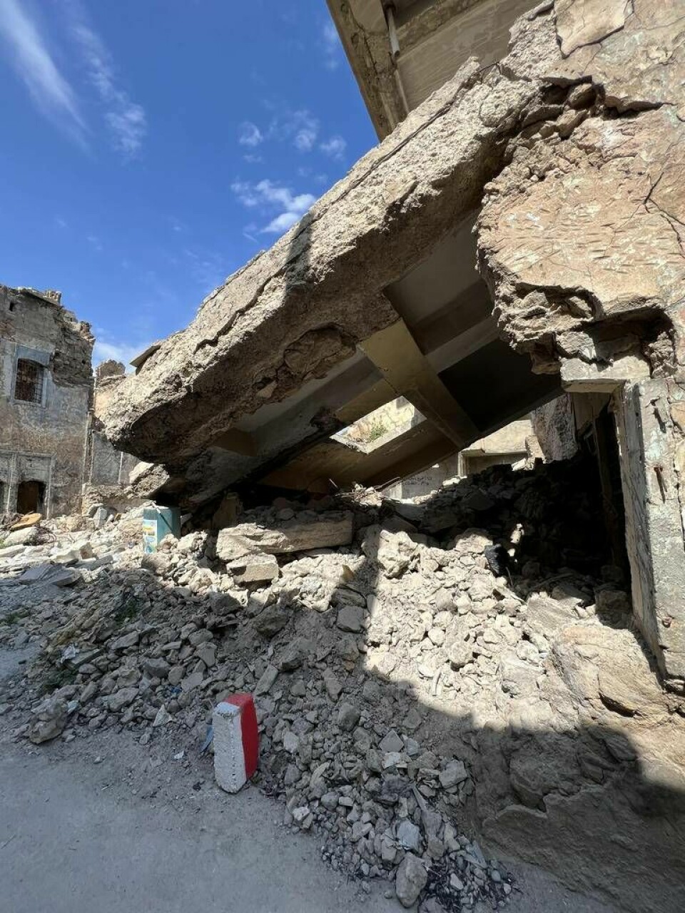 Många byggnader i Mosuls gamla stad är ännu raserade efter IS härjningar. Foto: Privat