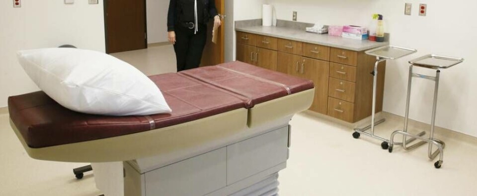 En ung man stämmer en abortklinik som utförde en abort på hans flickvän. Här en klinik i Oklahoma. En ung man stämmer en abortklinik som utförde en abort på hans flickvän. Här en klinik i Oklahoma.