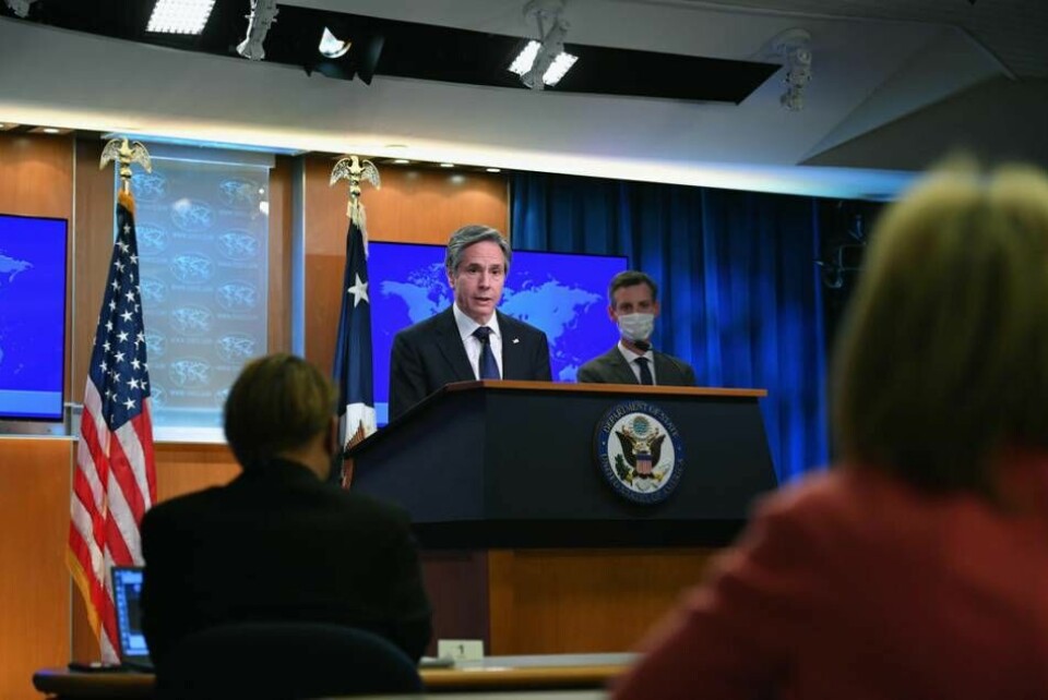 USA:s utrikesminister Anthony Blinken presenterar rapporten som visar på en negativ utveckling gällande mänskliga rättigheter i flera länder, däribland Kina och Kuba. Foto: Mandel Mgan/AP/TT