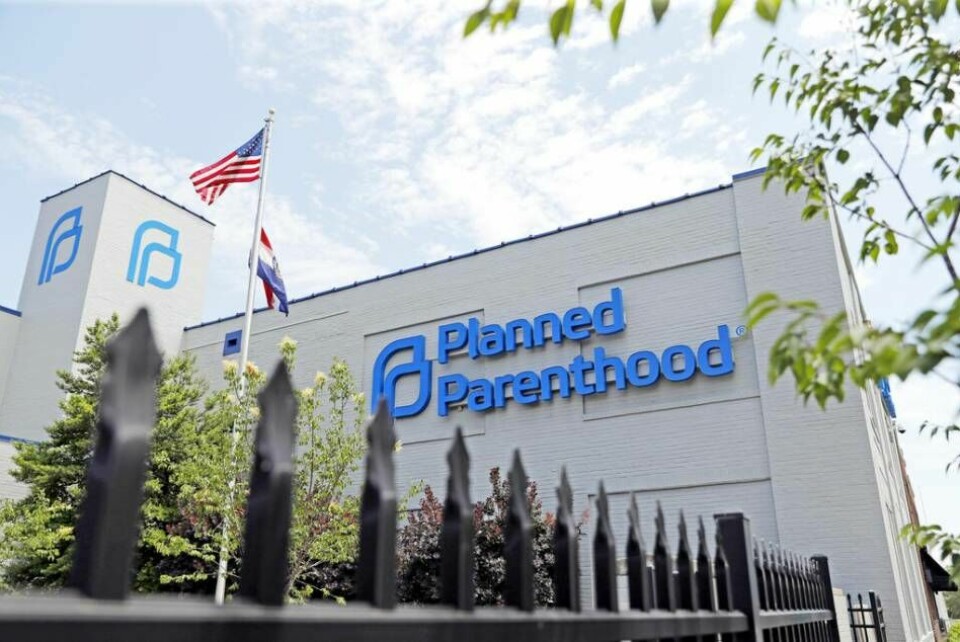 Nya vittnesmål om hur foster överlevt abort kommer nu fram från anställda vid Planned Parenthood. (Bild från Planned Parethoods kontor i St Louis, Missouri, USA.)