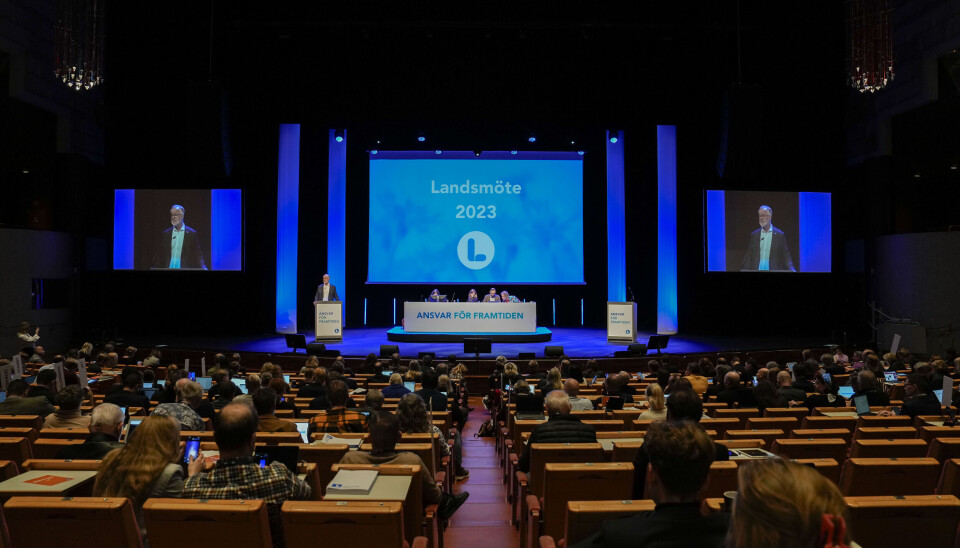 Liberalernas landsmöte beslutade i helgen att man inte ska driva frågan om slöjförbud för små barn skola och förskola. Liberalernas landsmöte beslutade i helgen att man inte ska driva frågan om slöjförbud för små barn skola och förskola.