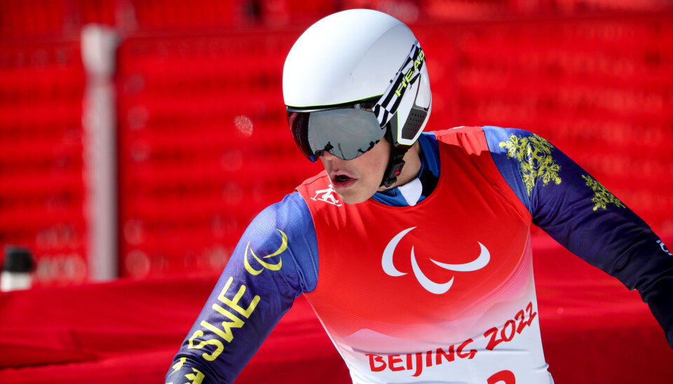 Aaron i Peking 2022. I nästa Paralympics, Milano 2026, är hans målsättning att ta medalj.