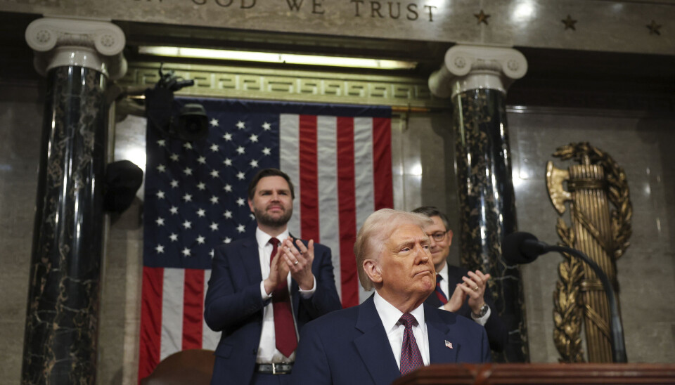 Donald Trump mötte både applåder och protester när han talade till kongressen.
