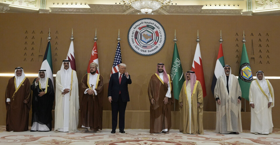 Trumps stora avtal med rika arabländer är en inrikespolitisk framgång – men vad innebär de för Israel? undrar ledarskribenten. (Bilden: President Donald Trump, mitten, tillsammans med arabledare från Saudiarabien, Förenade arabemiraten, Bahrain, Qatar och Kuwait.)